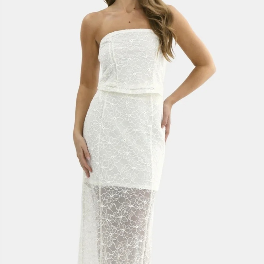 No Boundaries Strapless Winter White Lace 2 Piece Dress